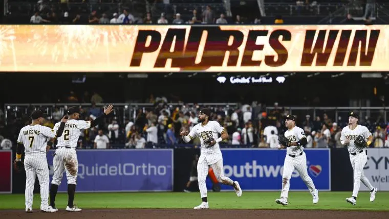 โองการแห่งการกอบกู้: San Diego Padres กับแผนการอัญเชิญจอมขว้างเจ้าของรางวัล Cy Young มูลค่า 56 ล้านเหรียญเพื่อปัดเป่าคำสาปแห่งอาการบาดเจ็บ