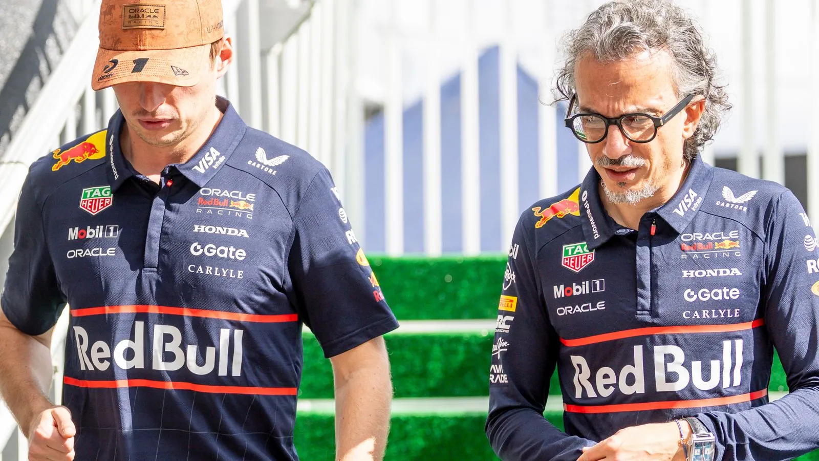 โศกนาฏกรรมแห่ง Milton Keynes: เมื่อ Red Bull สูญเสียฟันเฟืองวิญญาณ และความจำเป็นในการล่า 'บิ๊กเนม' เพื่อกอบกู้ศรัทธา