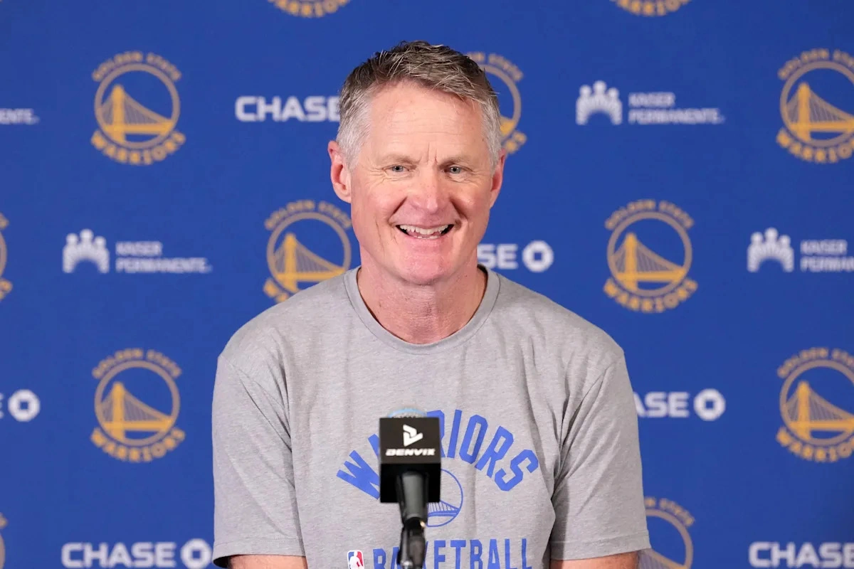 ภารกิจล้อมเพชรให้กลับมาเจิดจรัส: เจาะลึกแผนการเสริมทัพของ Golden State Warriors เพื่อทวงคืนบัลลังก์ให้ Stephen Curry