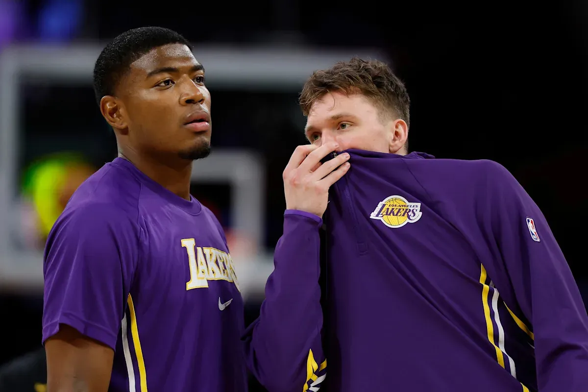 เงาที่หายไปในค่ำคืนแห่งชัยชนะ: Dalton Knecht กับคำถามที่ค้างคาในเกมเปิดสนามของ Lakers