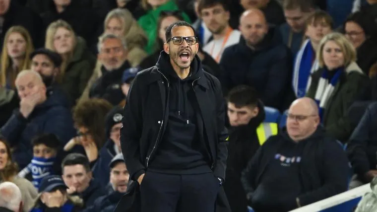 วิกฤตศรัทธาแห่ง Stamford Bridge: Chelsea สั่งปลด Liam Rosenior พร้อมตั้ง Calum McFarlane กุมบังเหียนขัดตาทัพ