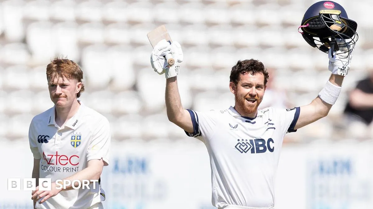 Higgins ตะบันร้อยแต่ Durham สวนหมัดคืน! ดราม่าลูกหนังคริกเก็ตที่ Lord's เริ่มระอุ