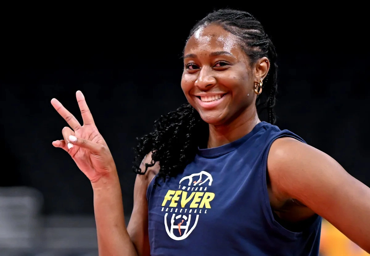 การประเมินความเสี่ยงทางกายภาพ: Aliyah Boston หลุดจากบัญชีผู้เล่นบาดเจ็บ พร้อมกลับมาบริหารจัดการพื้นที่ใต้แป้นให้ Indiana Fever