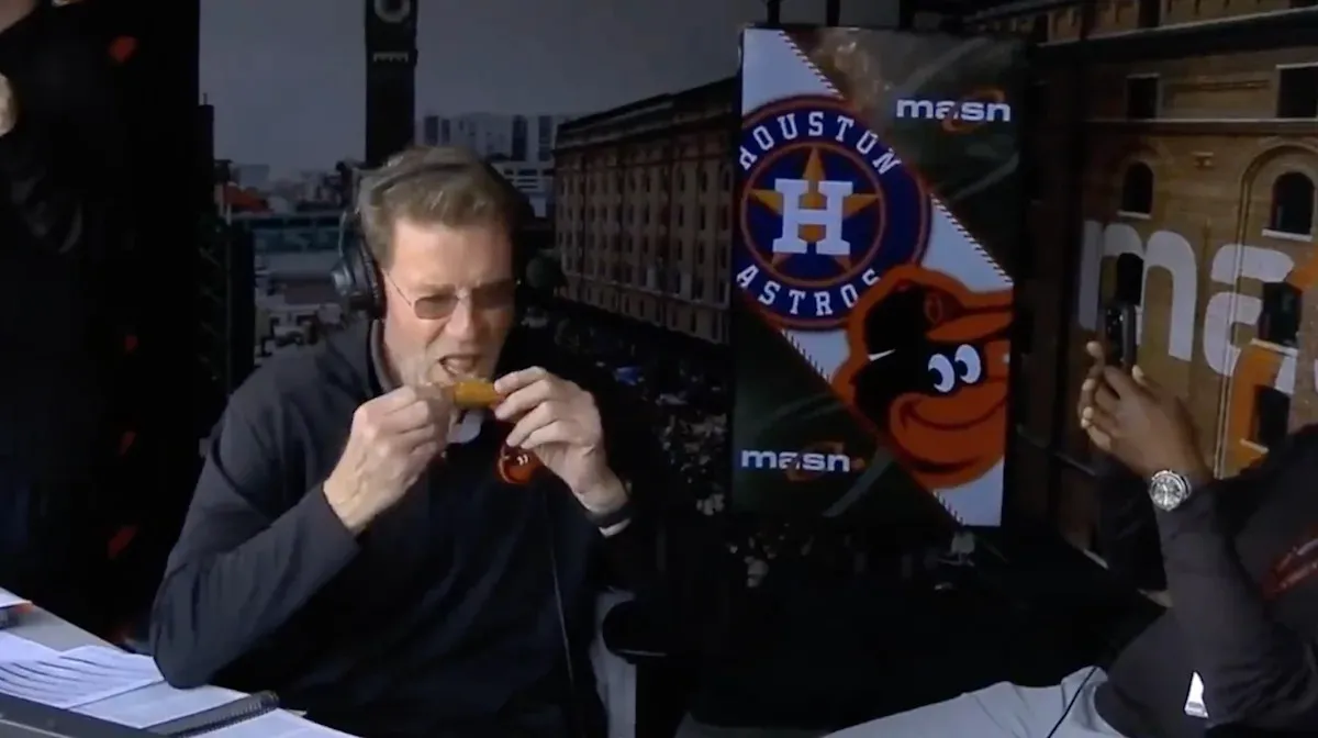 Jim Palmer ยอมชำระหนี้พนัน: การวิเคราะห์ต้นทุนและผลกำไรจากการบริโภคปีกไก่ครั้งแรกในประวัติศาสตร์