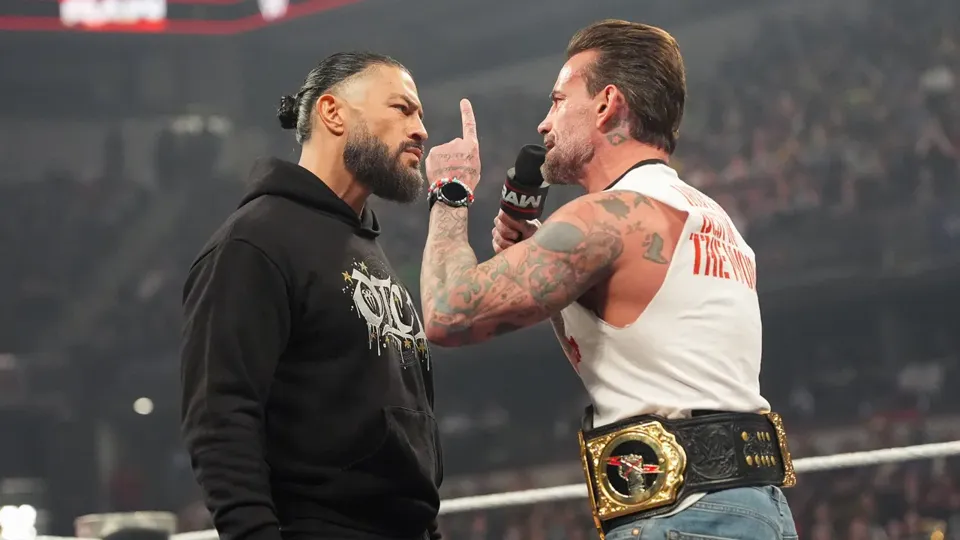 โศกนาฏกรรมบนผืนผ้าใบ: Roman Reigns กระชากบัลลังก์ CM Punk ในค่ำคืนแห่งความพินาศที่ WrestleMania 42
