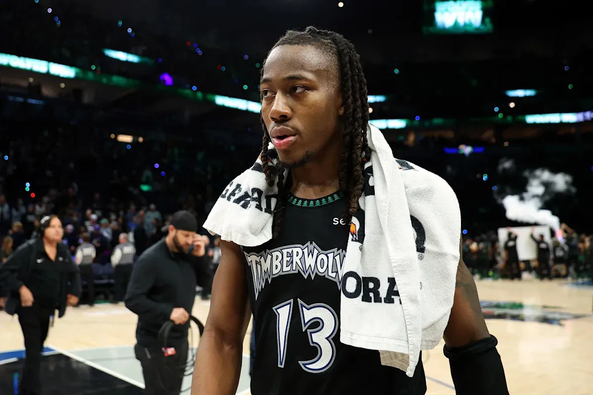 ฝันร้ายที่ตื่นไม่ได้: Ayo Dosunmu ร่วงอีกราย ทิ้ง Minnesota Timberwolves ไว้กลางพายุอาการบาดเจ็บก่อนเกมชี้ชะตา