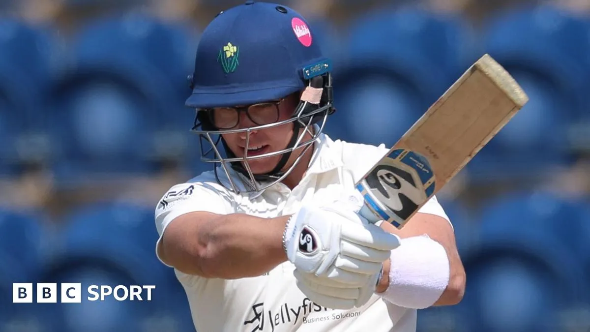 ความเสื่อมสลายที่ Cardiff: เมื่อโครงสร้าง Hybrid ล้มเหลวในการสร้างจุดจบระหว่าง Glamorgan และ Leicestershire