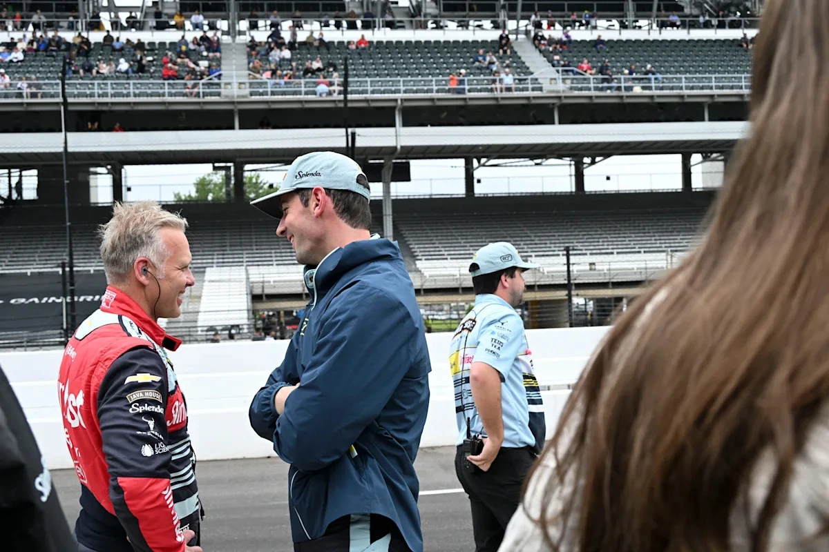 โศกนาฏกรรมแห่งความเร็ว: Ed Carpenter กับแผนสำรองเมื่อโชคชะตาปฏิเสธ Alexander Rossi ณ สังเวียน Indianapolis 500