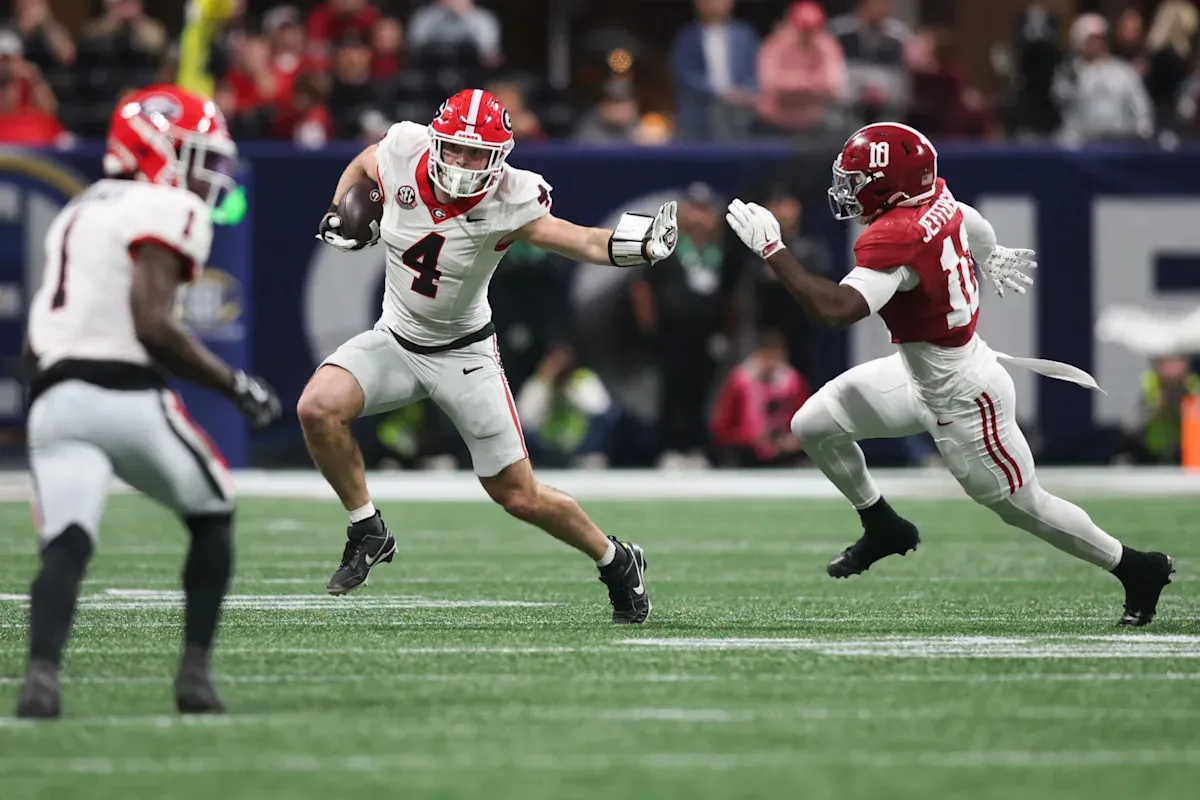 วิพากษ์สถาปัตยกรรมร่างทอง: เมื่อ New Orleans Saints เลือก Oscar Delp ในองก์ที่สามแห่งสมรภูมิ NFL Draft