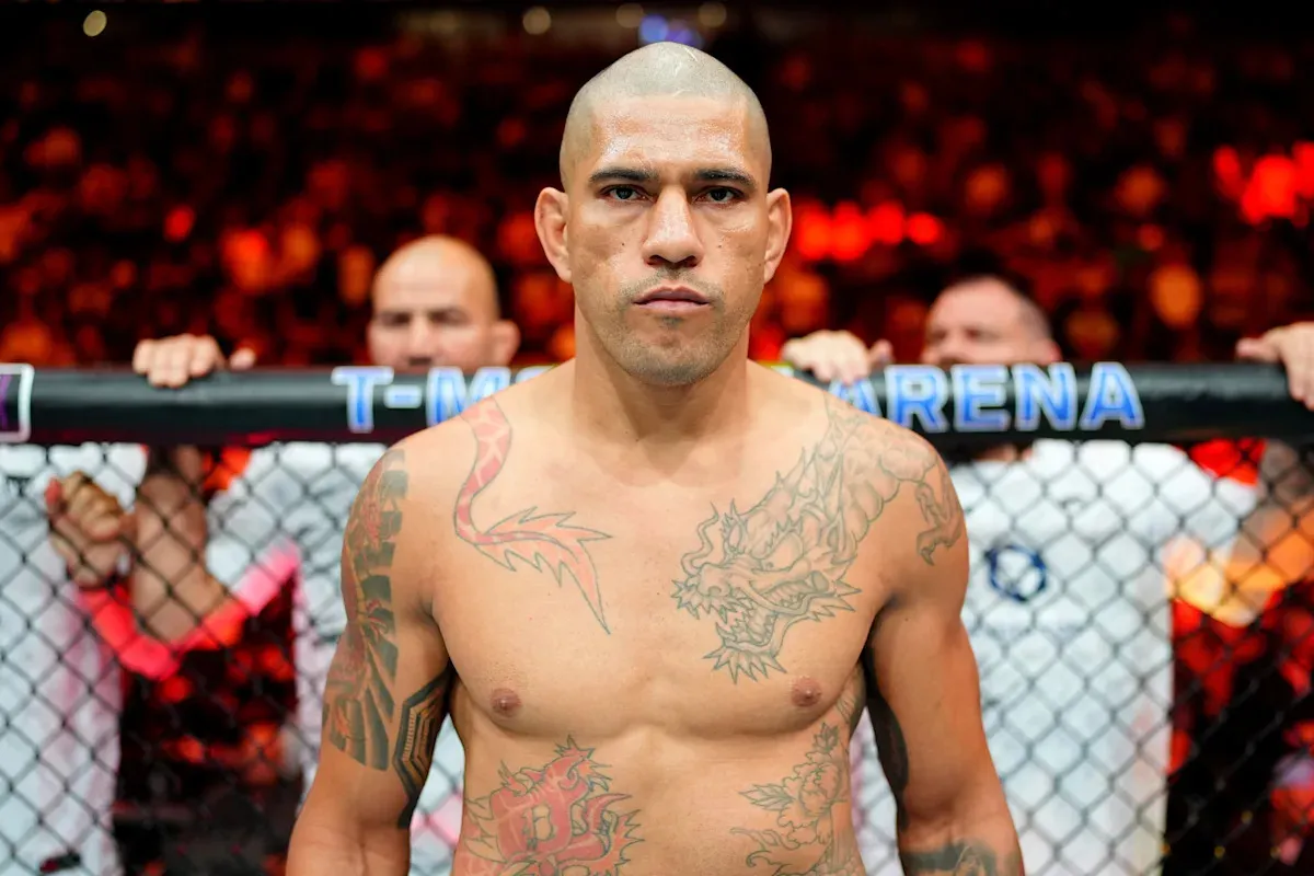ถ้า Alex Pereira คว้าแชมป์ 3 รุ่นคนแรกของ UFC เขาจะเป็น GOAT หรือไม่? วิเคราะห์เจาะลึกด้วยตัวเลขและกลยุทธ์