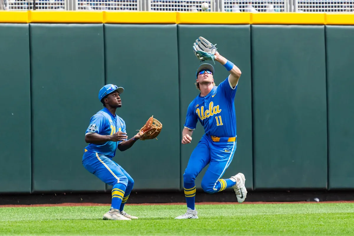 วิเคราะห์งบการเงินบนผืนหญ้า: UCLA เฉือน Michigan State ด้วยต้นทุนคงที่จากอินนิ่งแรก
