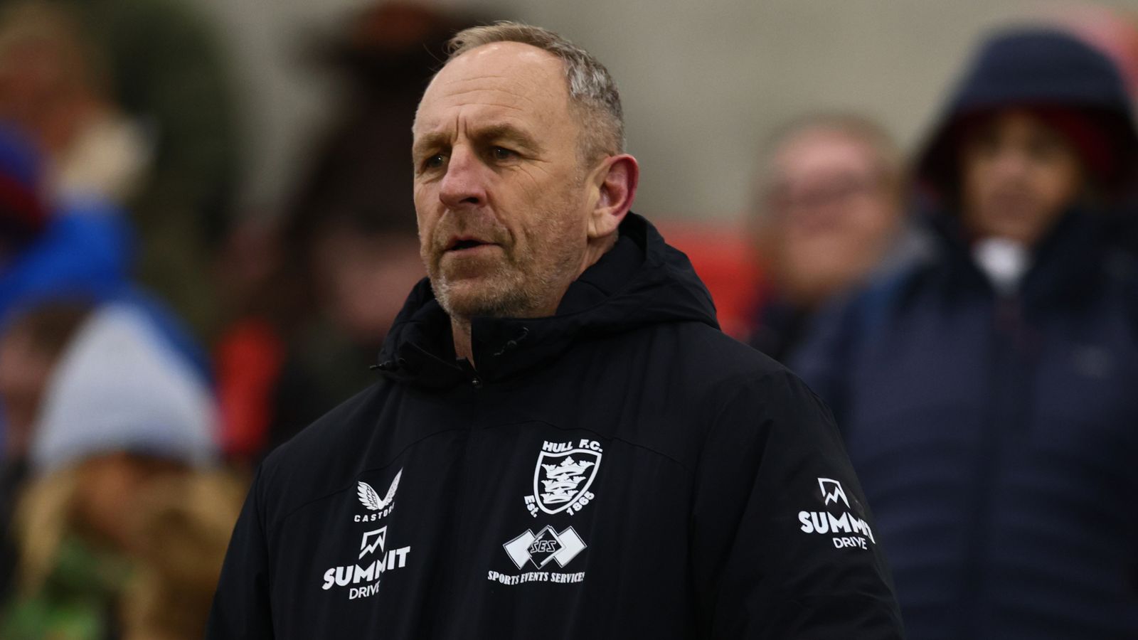 John Cartwright โดน Hull FC เขี่ยทิ้งแบบงงๆ