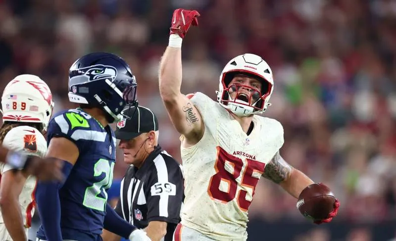 ปฐมบทแห่งความพยาบาท: เมื่อ Seattle Seahawks ยังคงเป็น 'สถาปัตยกรรมแห่งความเกลียดชัง' ในใจสาวก Arizona Cardinals