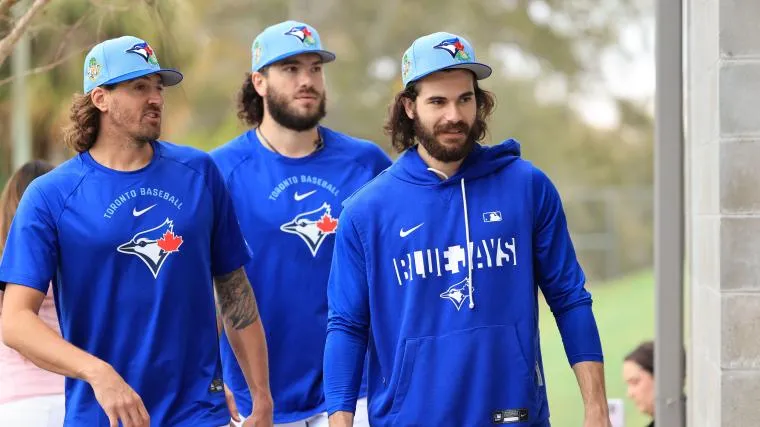วิเคราะห์ต้นทุนจม: Dylan Cease และ Kevin Gausman กับความไร้ประสิทธิภาพของระบบสนับสนุนใน Toronto Blue Jays