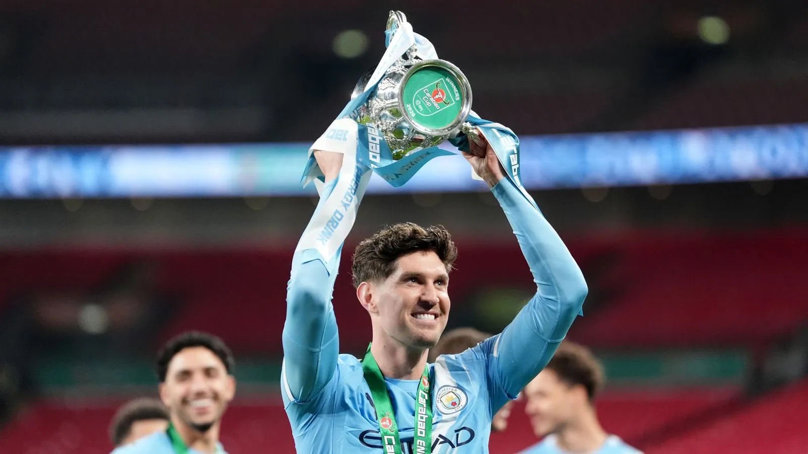 เงาที่เลือนหายในแสงโพล้เพล้: John Stones เตรียมอำลา Manchester City ตามรอยเท้า Bernardo Silva ในฤดูร้อนนี้
