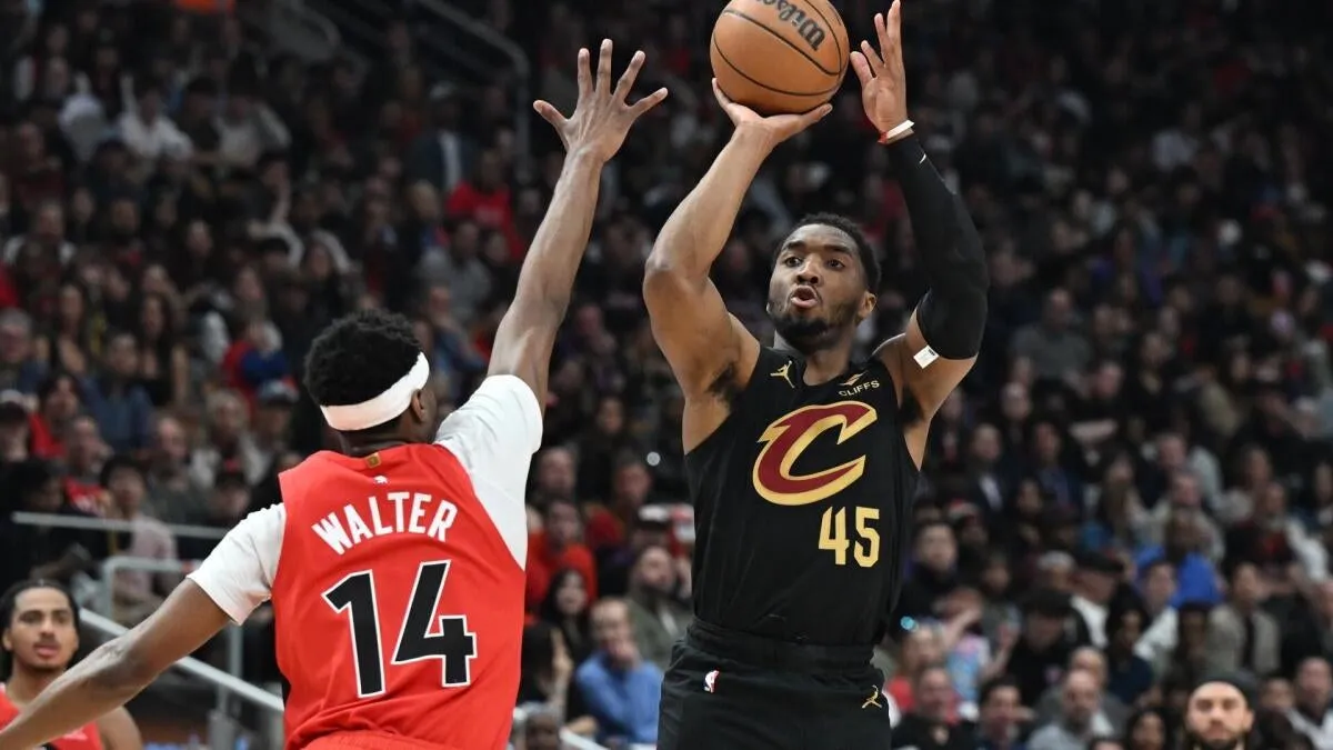 วิเคราะห์ความเสี่ยง Raptors vs. Cavaliers: การประเมินมูลค่า Game 7 ผ่านแบบจำลองความน่าจะเป็นและดัชนีประสิทธิภาพ