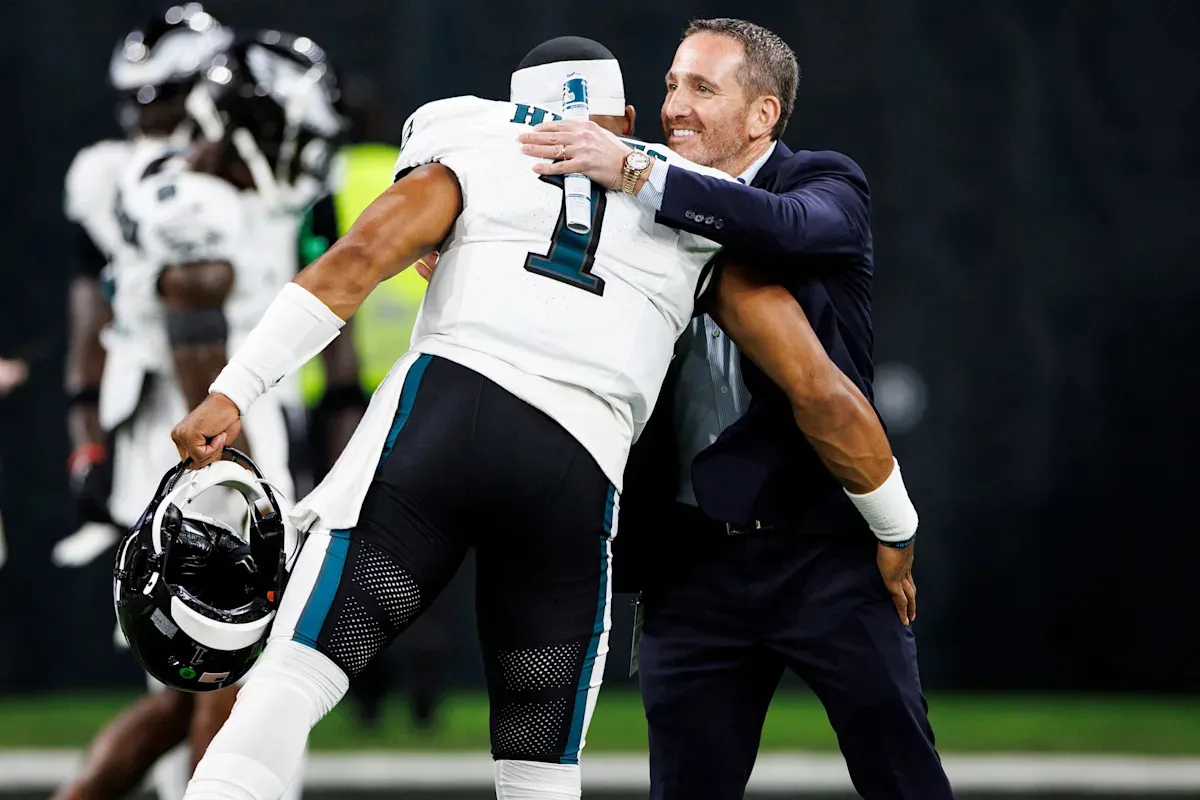 ปณิธานอันแข็งแกร่งดั่งหินผา: Howie Roseman กับการตอกย้ำศรัทธาในตัว Jalen Hurts