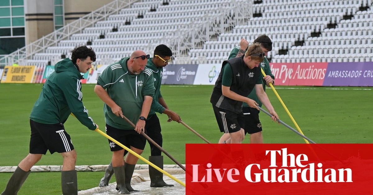 Henry Crocombe โชว์ฟอร์มดุทำแฮตทริกสองนัดติดในศึก County Championship