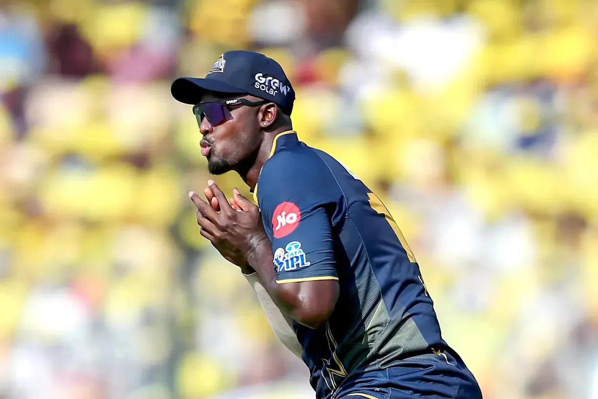‘นี่ยังไม่ใช่ร่างทอง!’ Jason Holder ขู่ฟ่อเตือนคู่แข่ง หลัง Gujarat Titans กดแฮตทริกชัยชนะรวด
