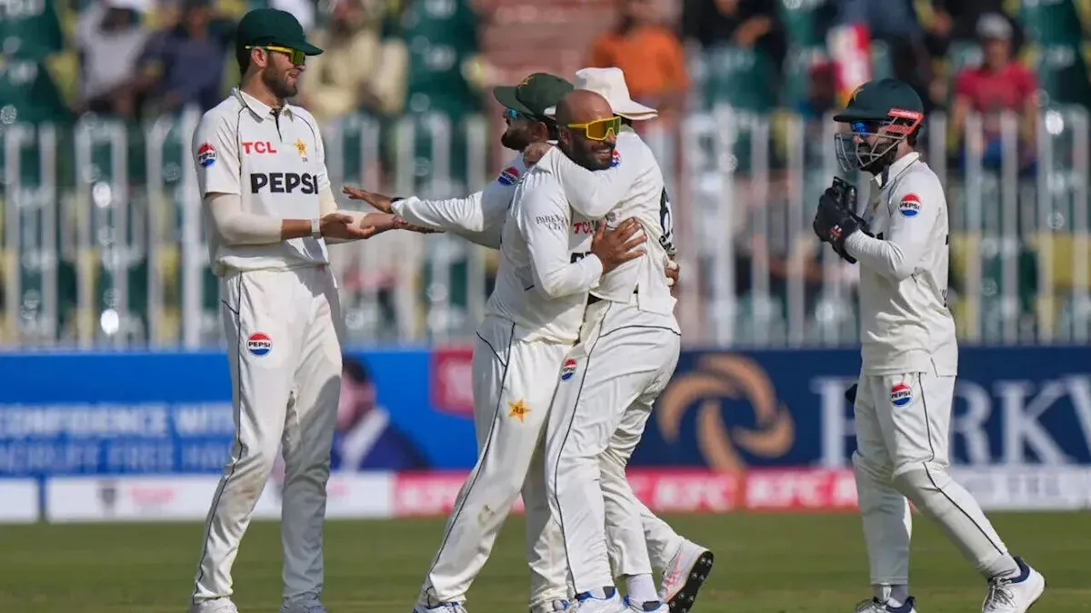 โครงสร้างที่ผุกร่อนและการปฏิสังขรณ์ใหม่: Pakistan กับการเผชิญหน้า Bangladesh ในสมรภูมิที่ความเสื่อมสลายรอคอย