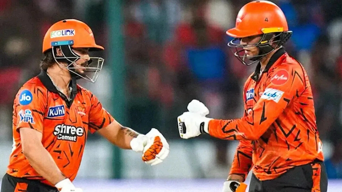 มหากาพย์สามทหารเสือแห่ง Sunrisers Hyderabad: เมื่อ Abhishek, Klaasen และ Kishan จารึกประวัติศาสตร์สี Rosso Corsa ลงบนผืนหญ้า IPL