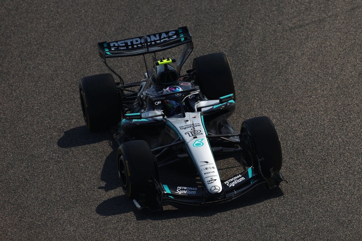 งานเข้าไหมล่ะ? Naomi Schiff เตือน Mercedes ระวังหลังหัก เมื่อ F1 สั่งรื้อกฎเครื่องยนต์ปี 2027