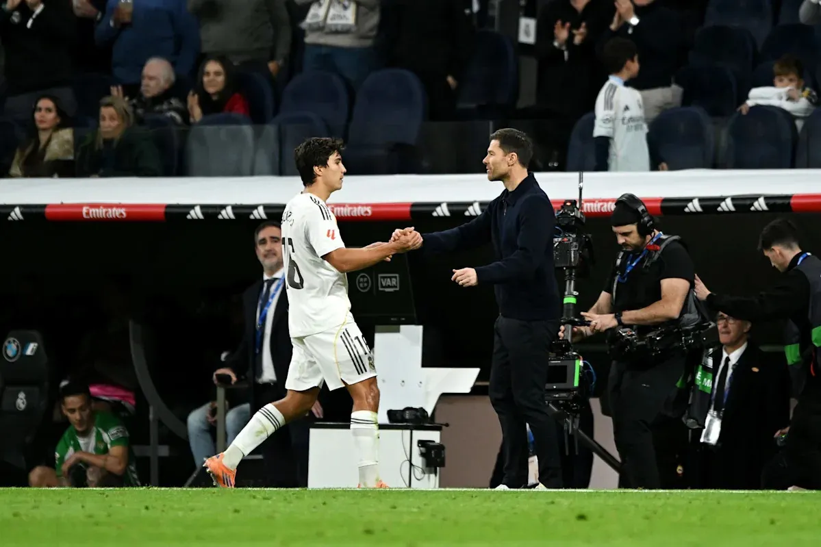 รุ่งอรุณแห่งโอกาส: เมื่อดวงดาราจาก Castilla เตรียมจารึกนามในวันที่ไร้ Kylian Mbappe