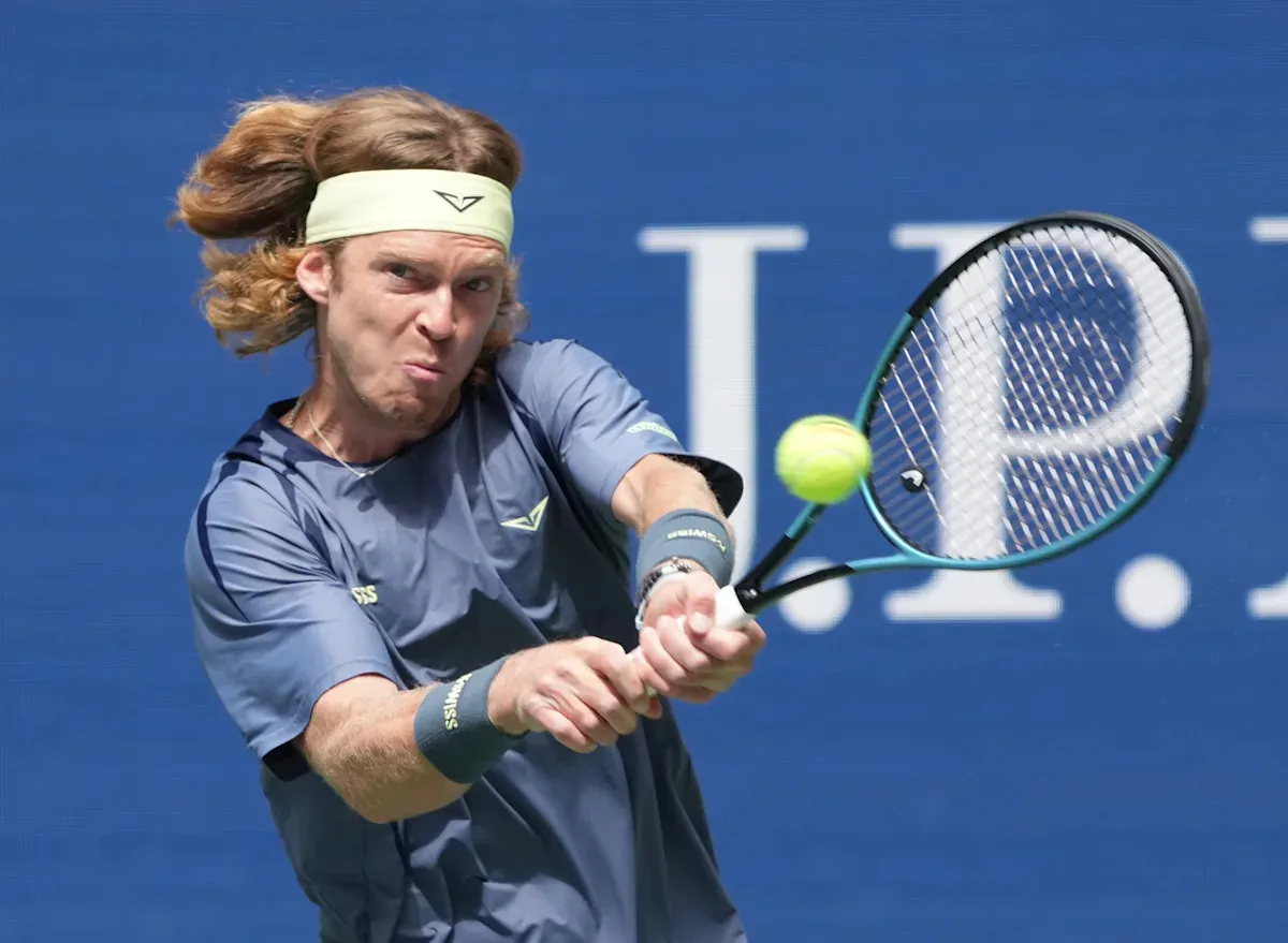 Andrey Rublev วิเคราะห์ความน่าจะเป็นเชิงสถิติก่อนเผชิญหน้า Jannik Sinner ใน Italian Open