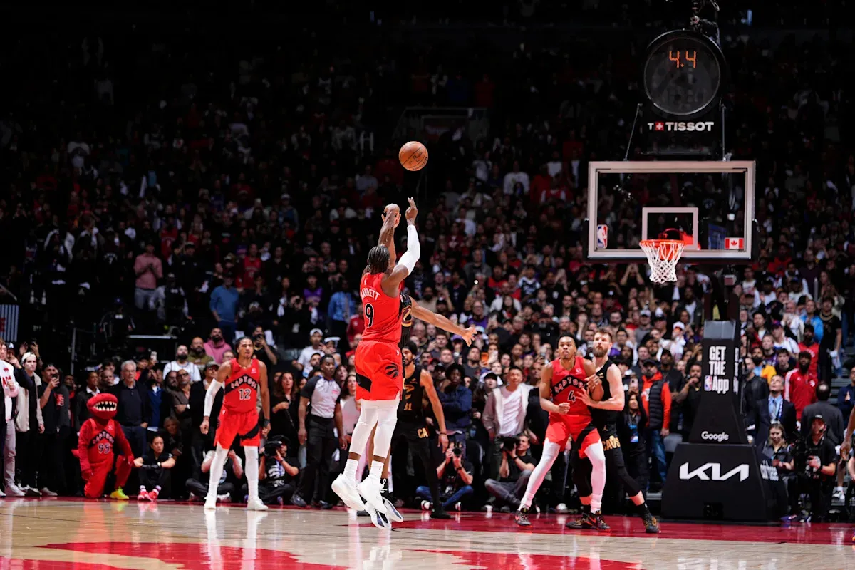 โศกนาฏกรรมซ้ำซาก: Cleveland Cavaliers กับแผนปล้นที่พังทลายในรัง Raptors