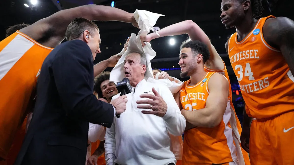เดิมพันหมดหน้าตัก! Juke Harris ตอบรับร่วมทัพ Tennessee: เมื่อ Rick Barnes ยอมทุ่มทุนสร้างเพื่อฝัน Final Four