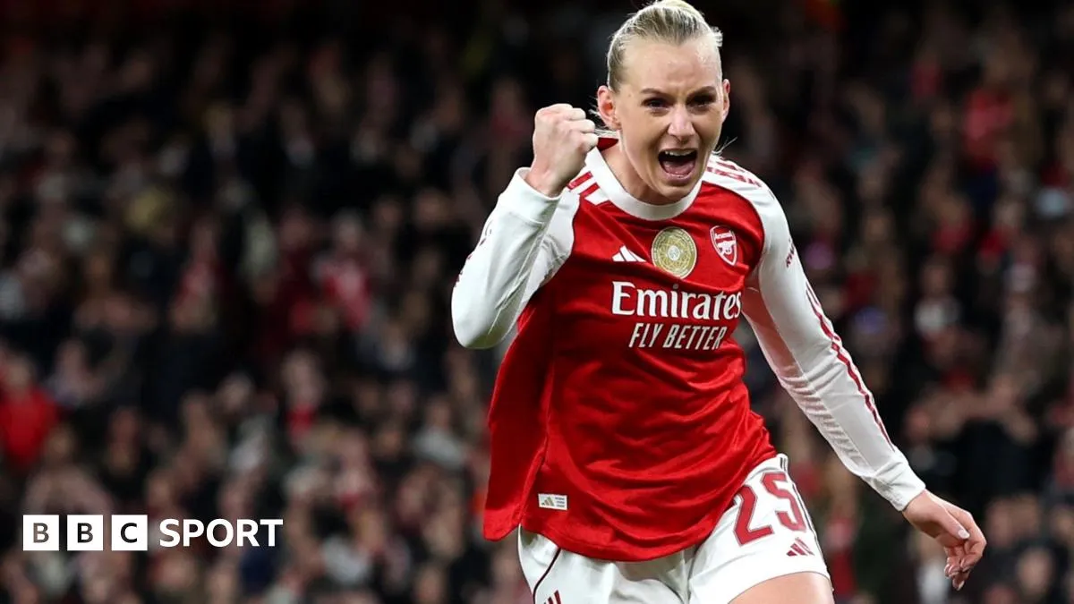 เพชฌฆาตเงียบในเงามืด: Stina Blackstenius กับเสียงคำรามที่ไร้สำเนียง ณ Arsenal