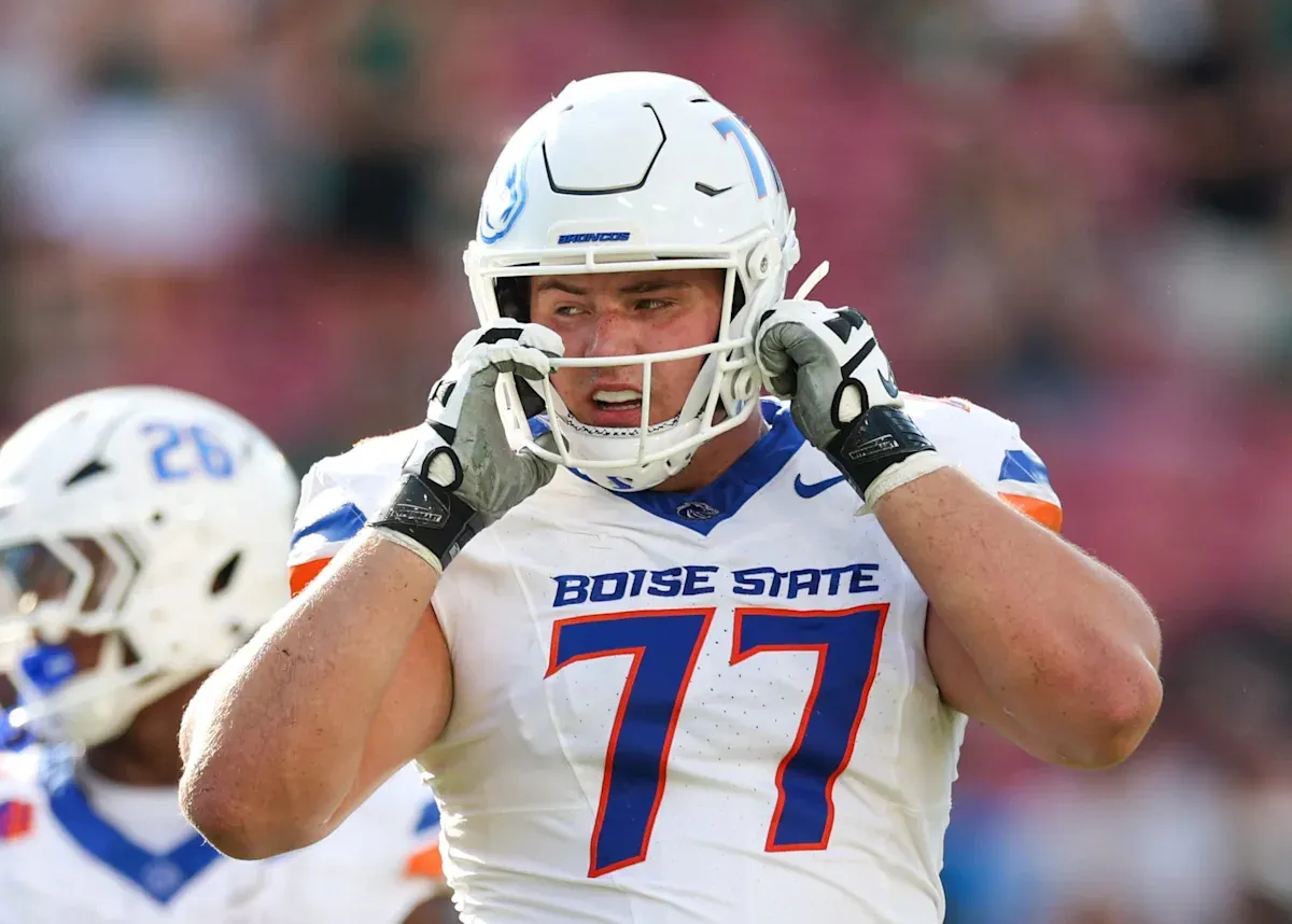 เงาในกระจก: Kage Casey กับการไล่ล่ารอยเท้าของ Garett Bolles ในรังม้าป่า