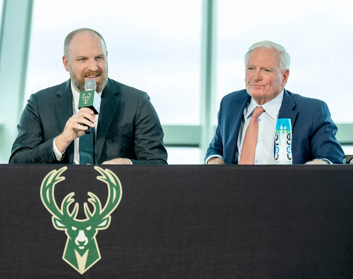เดดไลน์สีเลือด: Milwaukee Bucks กับการตัดสินชะตา Giannis Antetokounmpo ก่อนคืน Draft
