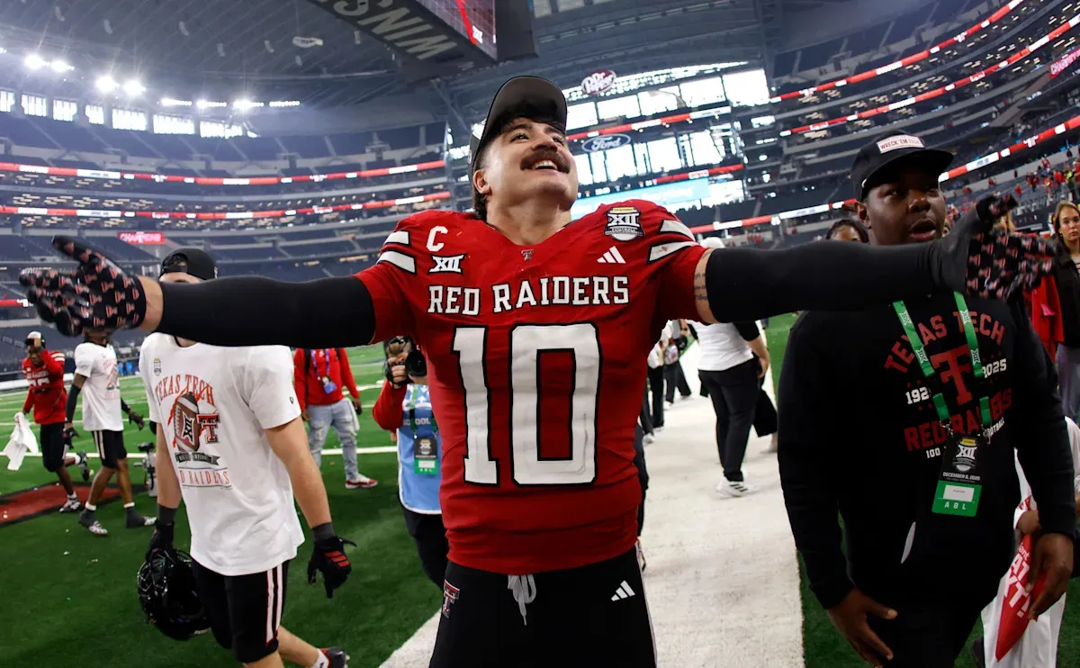 การมาถึงของ Jacob Rodriguez: 4 บทวิเคราะห์เชิงกลศาสตร์และนาฏกรรมแห่งแนวรับใหม่ของ Miami Dolphins