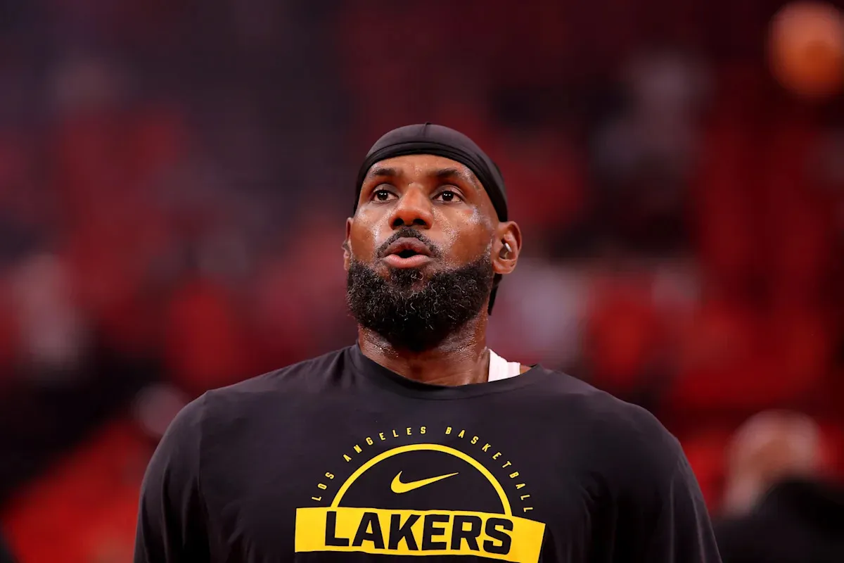 ทายาทสายเลือดเงา: เมื่อ LeBron James เปิดปากรับ Will Anderson Jr. เป็นลูกชายคนที่สี่
