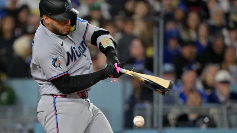 เสียงครางของกระดูกและกลิ่นน้ำมันสน: Miami Marlins กับเดิมพันครั้งใหม่ของ Agustin Ramirez และ Joe Mack