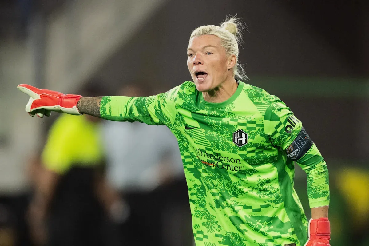 ความล้มเหลวของแรงบิดและการเคลื่อนที่: Seattle Reign และ Houston Dash กับผลลัพธ์ศูนย์สัมบูรณ์