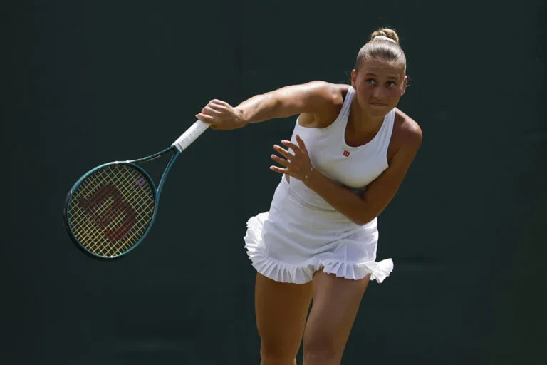 วิเคราะห์เจาะลึกศึก Mutua Madrid Open รอบชิงชนะเลิศ: การเผชิญหน้าระหว่าง Kostyuk และ Andreeva พร้อมช่องทางรับชม