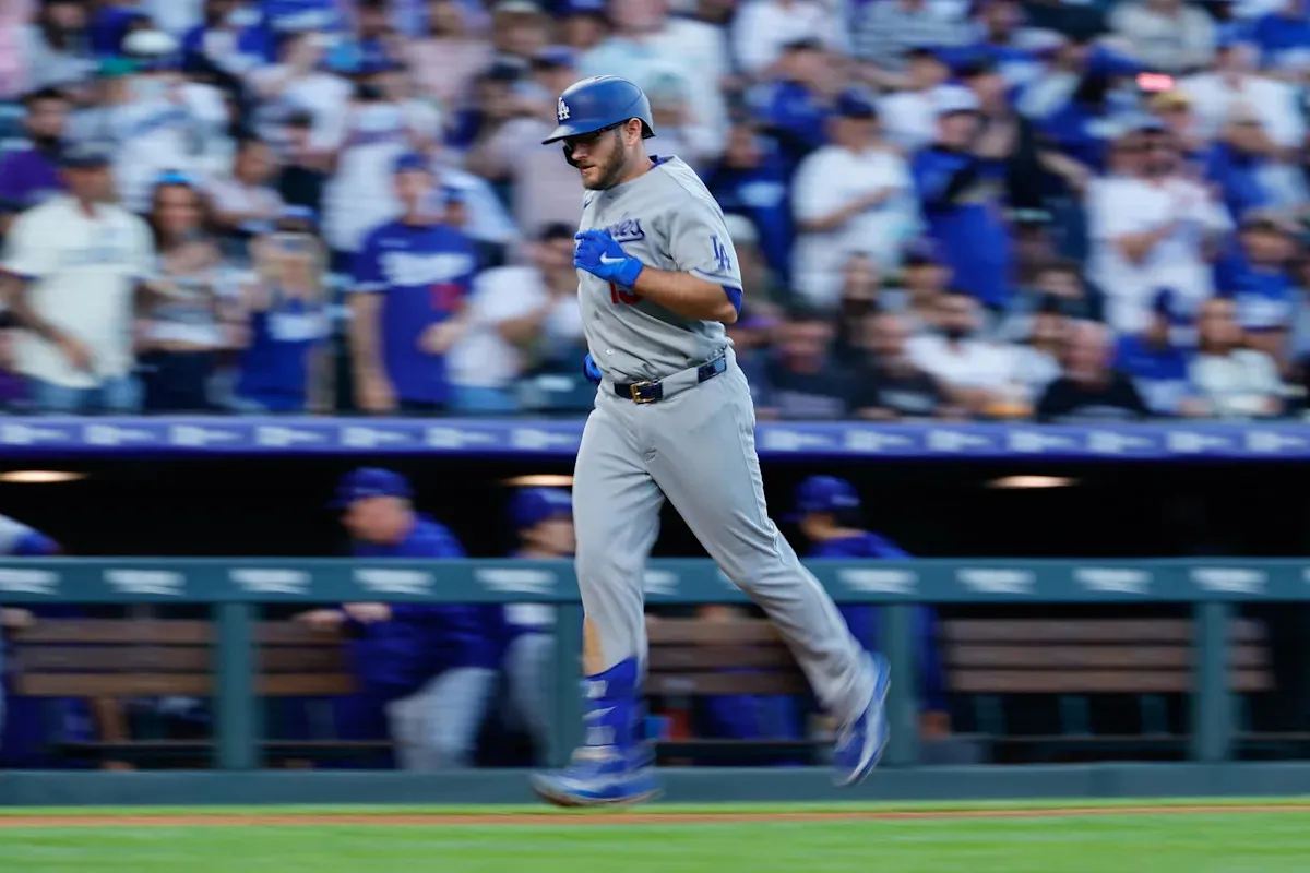 มหากาพย์แห่งขุนเขา: เมื่อ 'ดาวเคราะห์หุ้มหนัง' ทะยานฟ้าในคืนที่ Dodgers สยบ Rockies