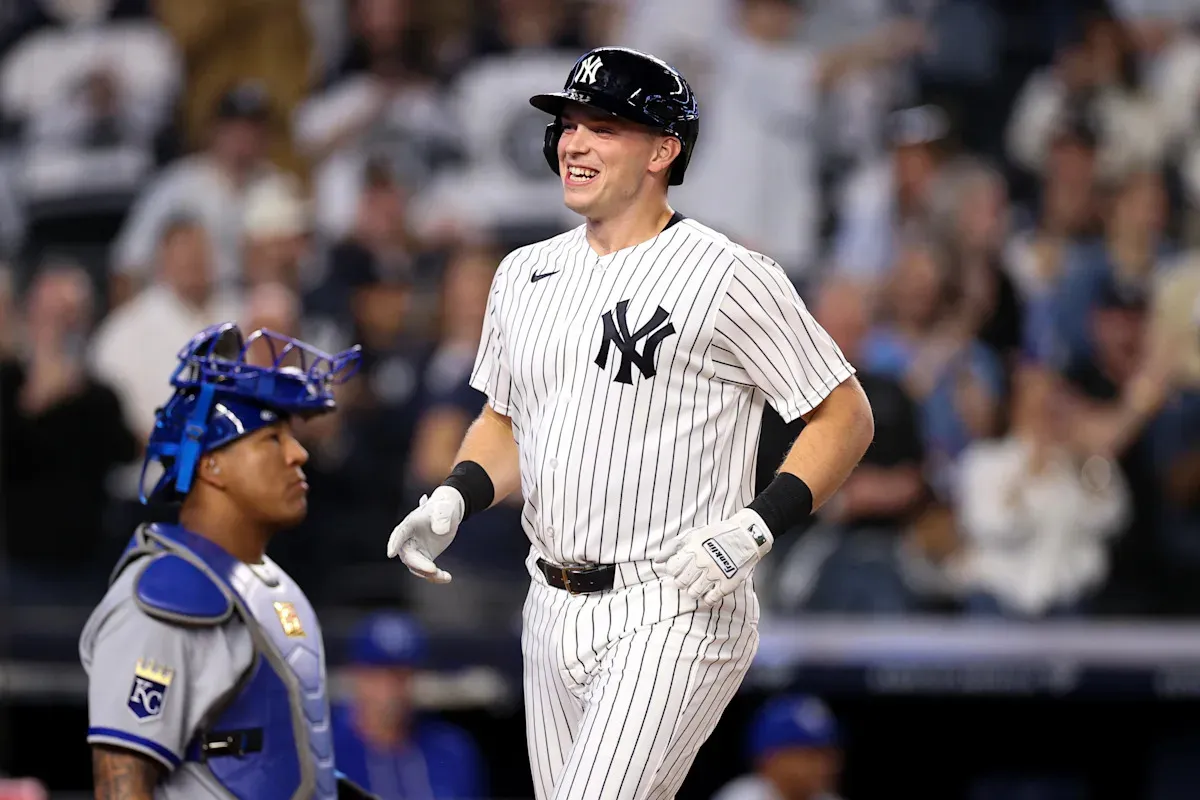 ปูมบันทึกแห่ง Pinstripe Alley – 19 เมษายน 2026: เมื่อทูตสวรรค์ร่ายรำบนเนินดิน และการพิพากษาด้วยไม้ตี