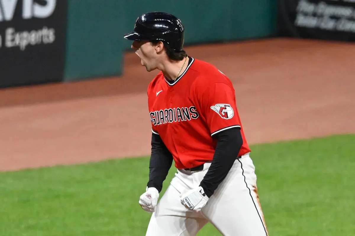 วิเคราะห์งบดุล Chase DeLauter: ลูก Triple 3 RBI เหนือ Astros กับการกู้คืนมูลค่าสินทรัพย์ที่กำลังเสื่อมสภาพ
