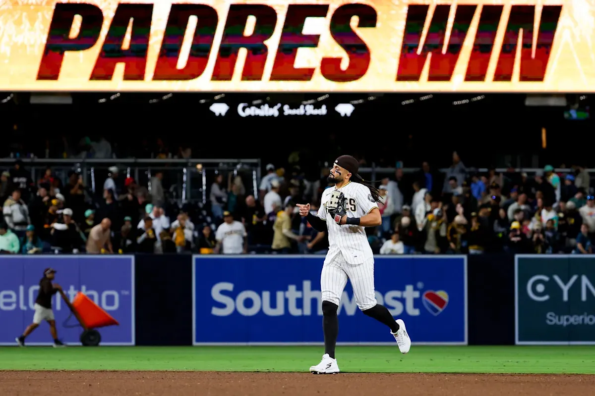 วิเคราะห์ดีลเทคโอเวอร์ San Diego Padres: มูลค่า 3.9 พันล้านเหรียญ กับการประเมินความเสี่ยงบนงบดุลของมหาเศรษฐี Private Equity