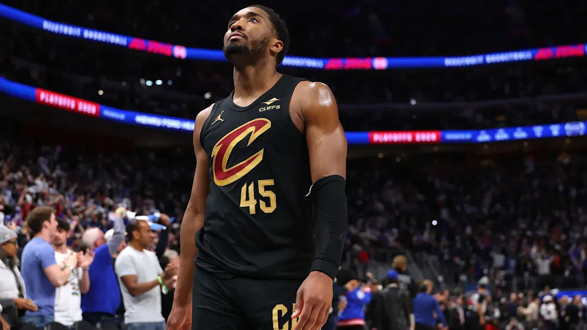 เจาะลึกเงามืดที่ Cleveland: Pistons บุกรัง Cavaliers เดิมพันที่สูงลิ่วในเกม 3