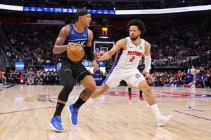 กระสุน 45 นัดที่ไร้ความหมาย: Banchero ทุบสถิติส่วนตัว แต่ Magic พ่าย Pistons ในคืนที่โชคชะตาไม่เข้าข้าง