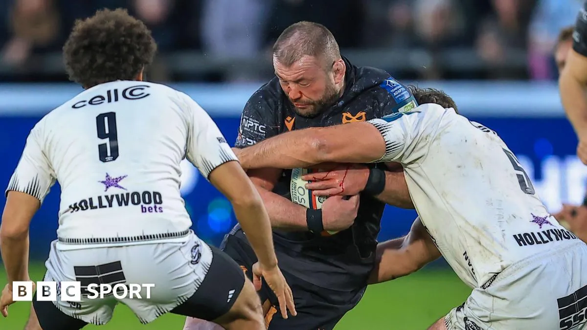 วิเคราะห์พลศาสตร์และแรงต้านทาน: Ospreys สยบโครงสร้างเกมของ Sharks ณ Bridgend