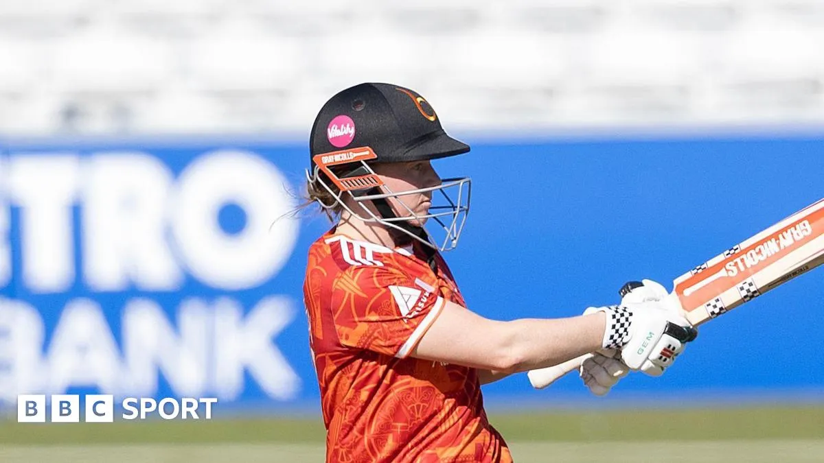 The Blaze ผงาดจ่าฝูง! สรุปผล One-Day Cup เมื่อ Lancs, Essex และ Warwicks กอดคอคว้าชัย