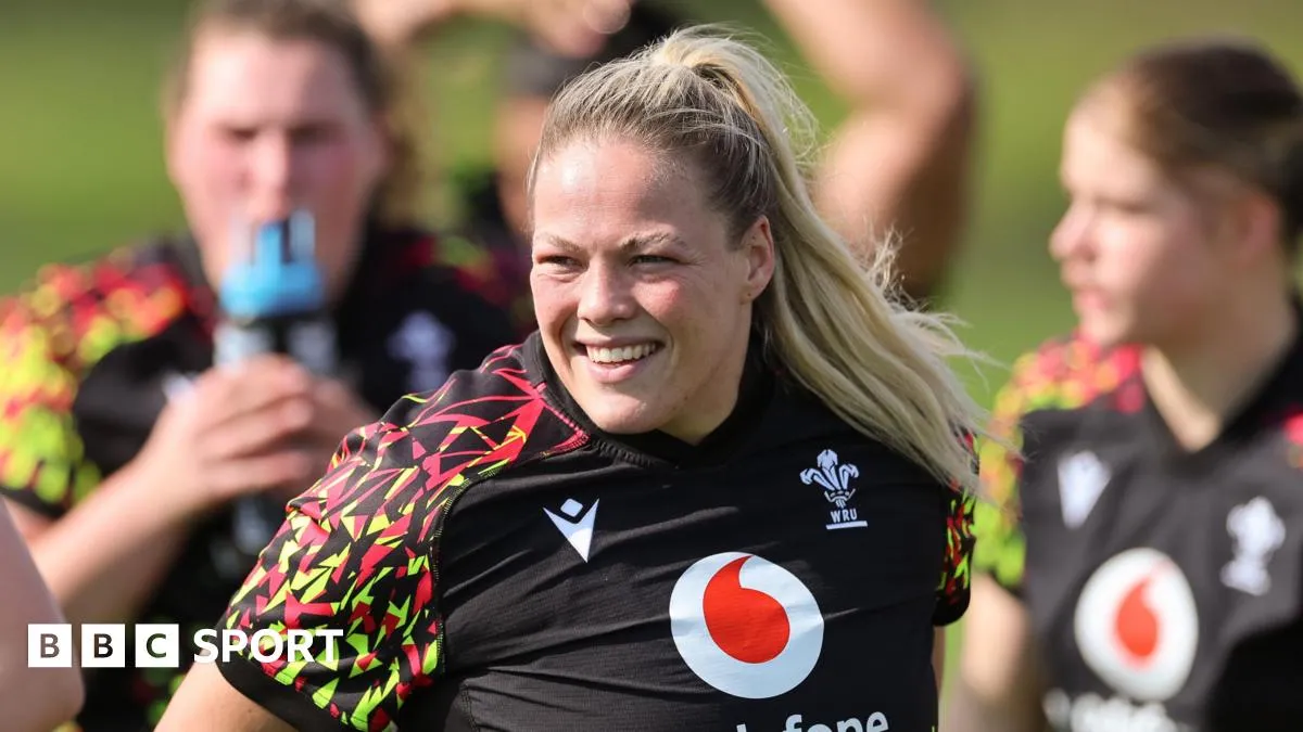 Wales กำลังหลอมรวมกระดูกเพื่อชัยชนะ - Jones ลั่น กลิ่นคาวเลือดคือจุดเริ่มต้น