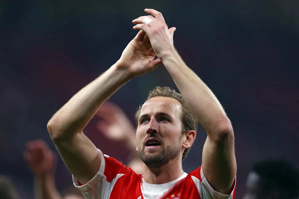 เอาจริงดิ? PSG เล็งสอย Harry Kane เสริมคม หลังเบื่อระบบ 'กองหน้าทิพย์' ของ Luis Enrique