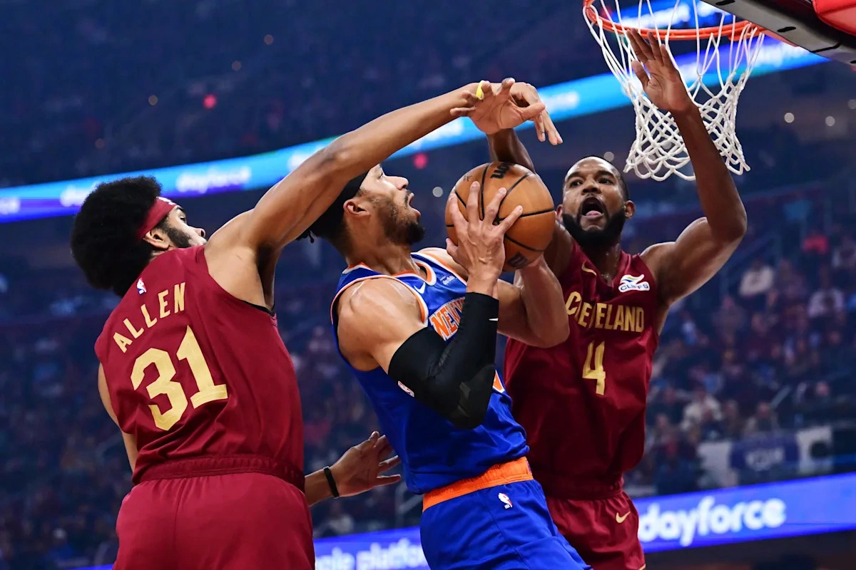 ปราการด่านสุดท้าย: เมื่อหอคอยคู่ของ Cavaliers คือกุญแจสำคัญในการหยุดยั้งพายุ Knicks ในนัดชิงตะวันออก