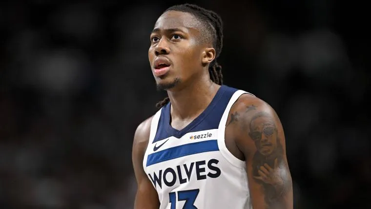 พายุที่โหมกระหน่ำใน Minnesota: เมื่อ Ayo Dosunmu ต้องสยบต่ออาการบาดเจ็บ พลาดศึกชี้ชะตา Game 6 กับ Nuggets